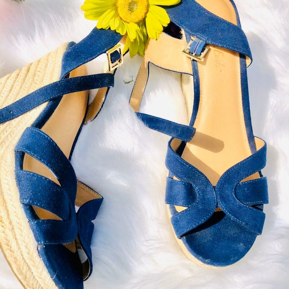Royal blue summer wedge heels - Picture 3 of 3